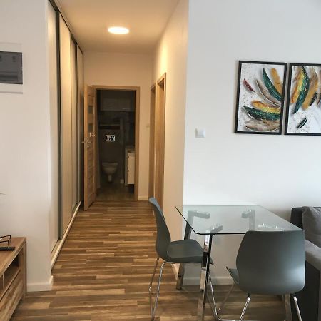 Apartament เชชูฟ ภายนอก รูปภาพ